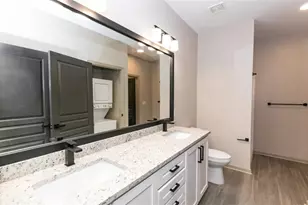 1000 Ashwood Pkwy, Dunwoody, GA 30338 - Photo 5