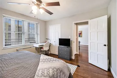 300 W Peachtree Street #21K, Atlanta, GA 30305 - Photo 9