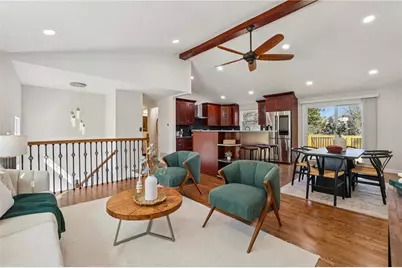 10405 Meadow Crest Lane, Alpharetta, GA 30022 - Photo 9