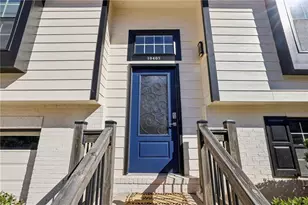 10405 Meadow Crest Ln, Alpharetta, GA 30022 - Photo 3