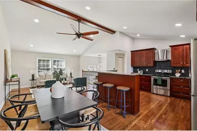 10405 Meadow Crest Lane, Alpharetta, GA 30022 - Photo 13