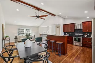 10405 Meadow Crest Ln, Alpharetta, GA 30022 - Photo 13