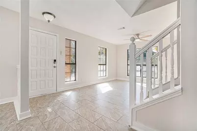 2001 Hunters Cove Drive, Lawrenceville, GA 30044 - Photo 5