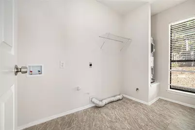 2001 Hunters Cove Drive, Lawrenceville, GA 30044 - Photo 15