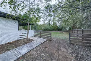 421 Creek Valley Dr, Woodstock, GA 30188 - Photo 29