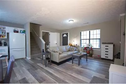 4685 Barnes Court, Loganville, GA 30052 - Photo 5