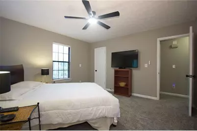 4685 Barnes Court, Loganville, GA 30052 - Photo 13