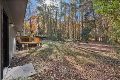 4685 Barnes Court, Loganville, GA 30052 - Photo 31