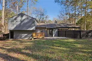 4685 Barnes Ct, Loganville, GA 30052 - Photo 29