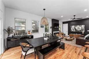 210 Locust Street NE, Atlanta, GA 30317 - Photo 17