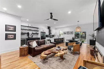 210 Locust Street NE, Atlanta, GA 30317 - Photo 21