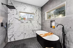 210 Locust Street NE, Atlanta, GA 30317 - Photo 31