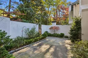 19 Mooregate Square, Atlanta, GA 30327 - Photo 45