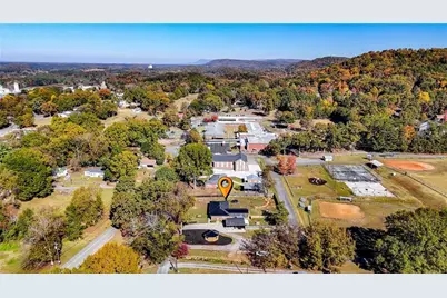 202 Peachtree Street, Fairmount, GA 30139 - Photo 9