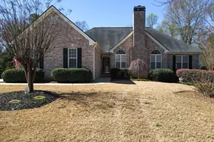 161 Southampton Cir, Hoschton, GA 30548 - Photo 1