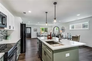 1328 Gus Thornhill Jr Dr, East Point, GA 30344 - Photo 15