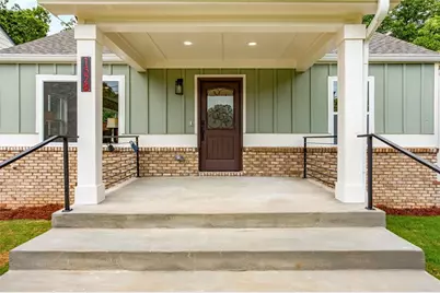 1328 Gus Thornhill Jr Drive, East Point, GA 30344 - Photo 5