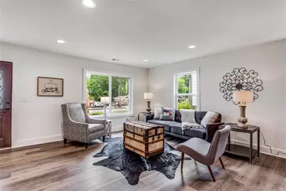 1328 Gus Thornhill Jr Drive, East Point, GA 30344 - Photo 9