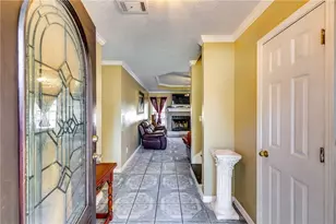 1245 Shamrock Hill Cir, Loganville, GA 30052 - Photo 3