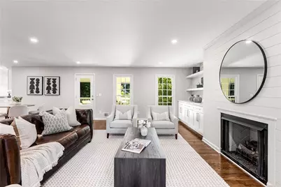 4942 Lakeland Woods Court, Dunwoody, GA 30338 - Photo 17