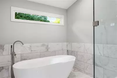 4942 Lakeland Woods Court, Dunwoody, GA 30338 - Photo 35