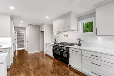 4942 Lakeland Woods Court, Dunwoody, GA 30338 - Photo 25