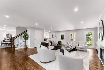 4942 Lakeland Woods Court, Dunwoody, GA 30338 - Photo 13