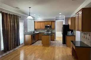 815 Earlham Dr, Suwanee, GA 30024 - Photo 7