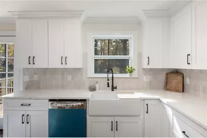 2919 Manitoba Lane, Marietta, GA 30062 - Photo 5