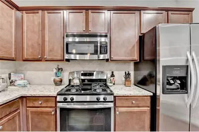 5870 Shiloh Woods Drive, Cumming, GA 30040 - Photo 9