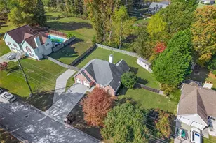 900 Burning Bush Dr, Loganville, GA 30052 - Photo 33