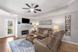 900 Burning Bush Dr, Loganville, GA 30052 - Photo 5