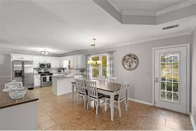 900 Burning Bush Drive, Loganville, GA 30052 - Photo 17