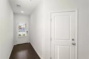 1060 Lawanna Dr, Marietta, GA 30062 - Photo 3