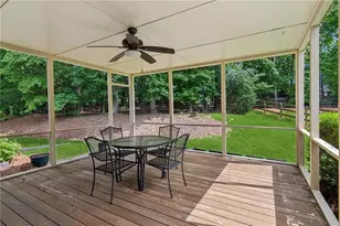 6165 Pin Oak Ln, Alpharetta, GA 30005 - Photo 23