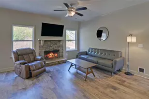 241 Huntington Manor Ct, Cornelia, GA 30531 - Photo 7