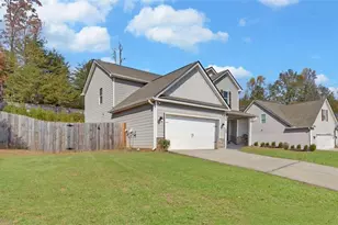 241 Huntington Manor Ct, Cornelia, GA 30531 - Photo 47