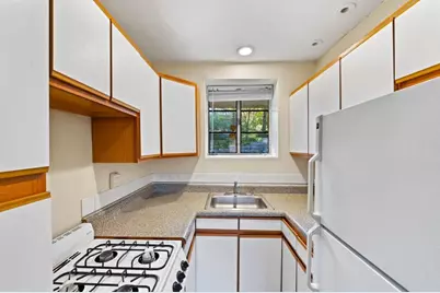 1995 Ponce De Leon Avenue NE, Atlanta, GA 30307 - Photo 3