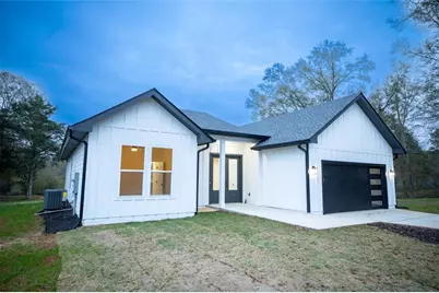 2590 Walton Downs Road, Monroe, GA 30655 - Photo 1