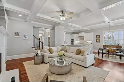 1070 Standard Drive NE, Brookhaven, GA 30319 - Photo 9