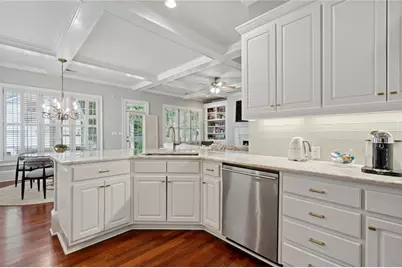 1070 Standard Drive NE, Brookhaven, GA 30319 - Photo 17