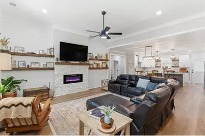 218 Newtown Road NE, Calhoun, GA 30701 - Photo 9