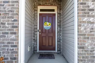 3841 Makeover Ct, Atlanta, GA 30349 - Photo 5