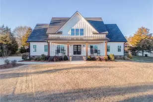 8 Trimble Wy, Rome, GA 30161 - Photo 1