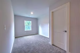 135 Post Oak Dr, Jackson, GA 30233 - Photo 41