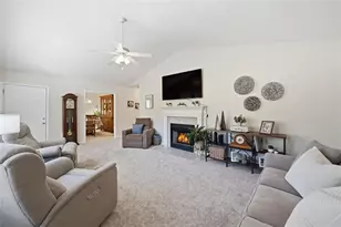 59 Akers Lake Dr, Moreland, GA 30259 - Photo 7