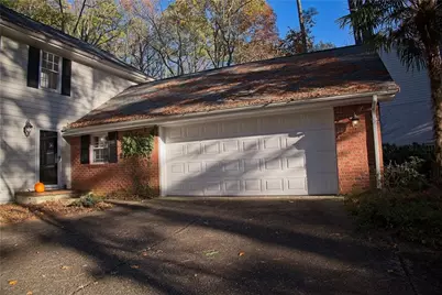 425 Hackberry Lane, Roswell, GA 30076 - Photo 7