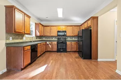 1002 Gather Drive, Lawrenceville, GA 30043 - Photo 9