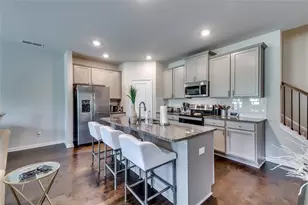 7091 Gladstone Cir, Stonecrest, GA 30038 - Photo 9