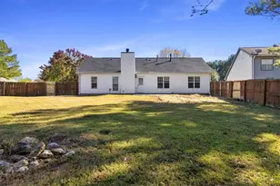 2355 Range Heights Terrace, Loganville, GA 30052 - Photo 33